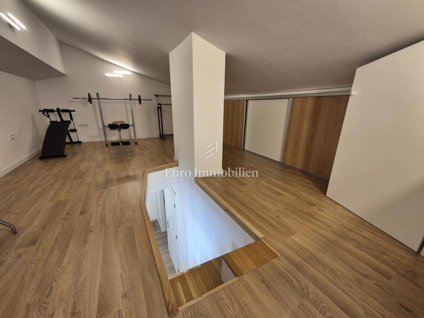 Flat For sale - PRIMORSKO-GORANSKA KRK