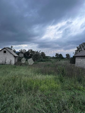 Grundstück Zu verkaufen - Ličko-senjska Gospić - foto 3/6