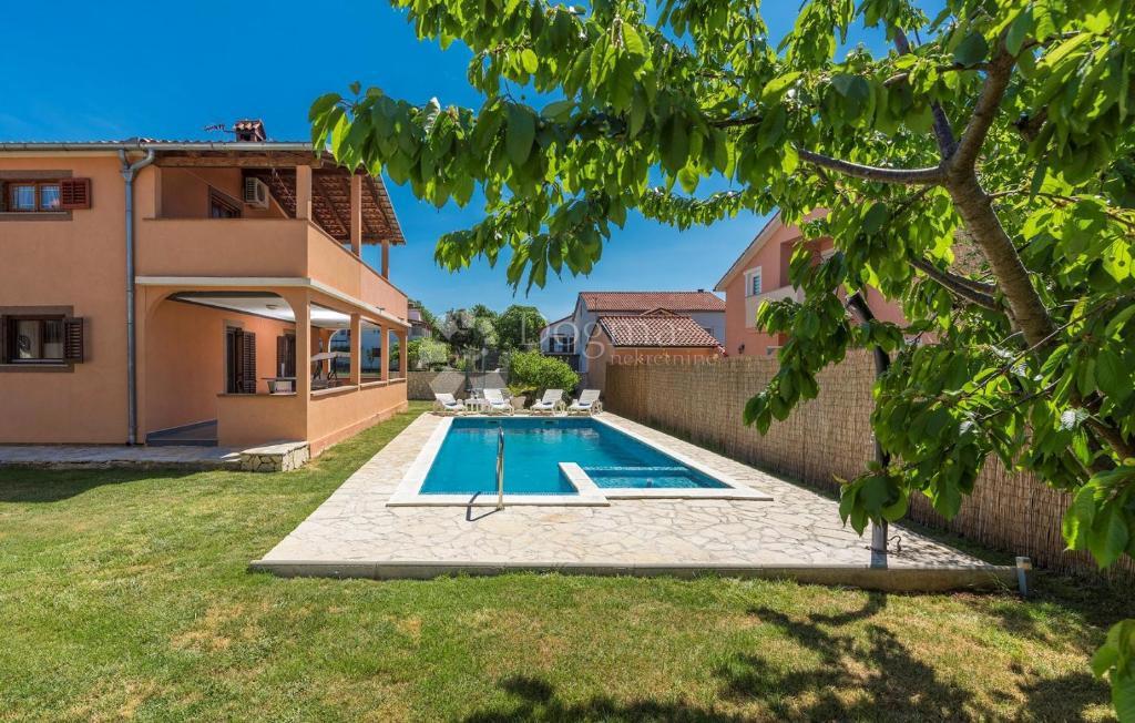 Haus Zu verkaufen - ISTARSKA MARČANA