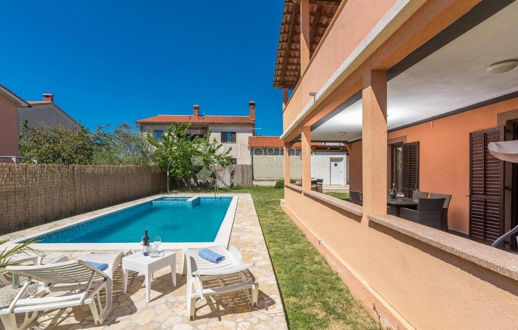 Haus Zu verkaufen - ISTARSKA MARČANA