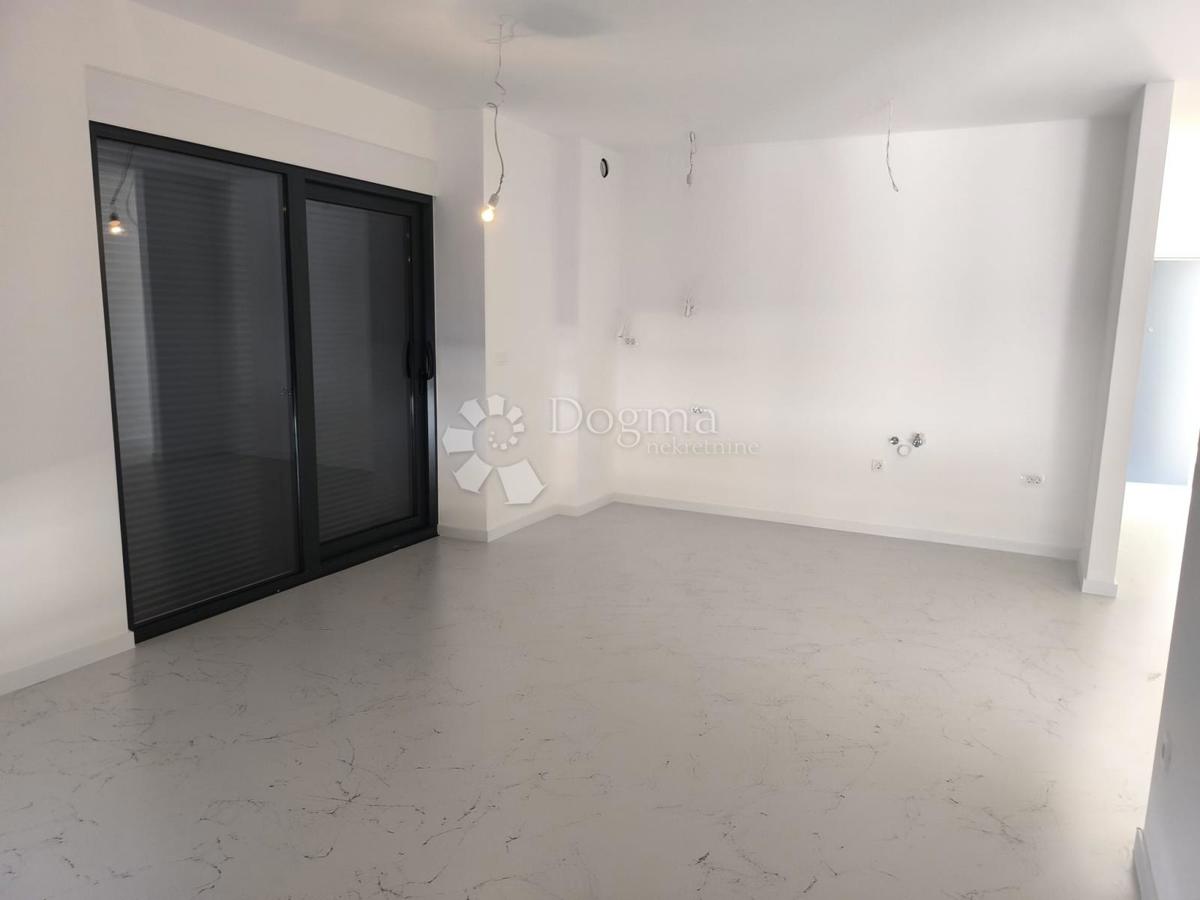 Apartma Naprodaj - SPLITSKO-DALMATINSKA Čiovo