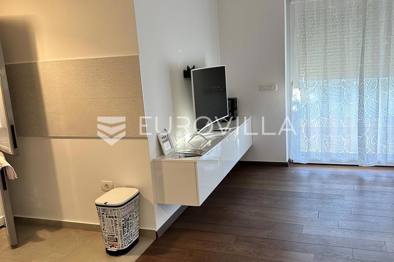 Appartement À louer - ZADARSKA ZADAR