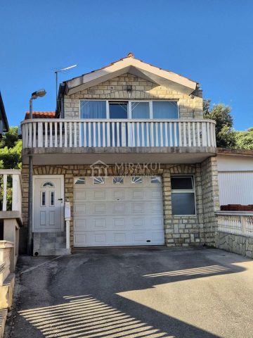 Dom na predaj 130 m² – Tisno