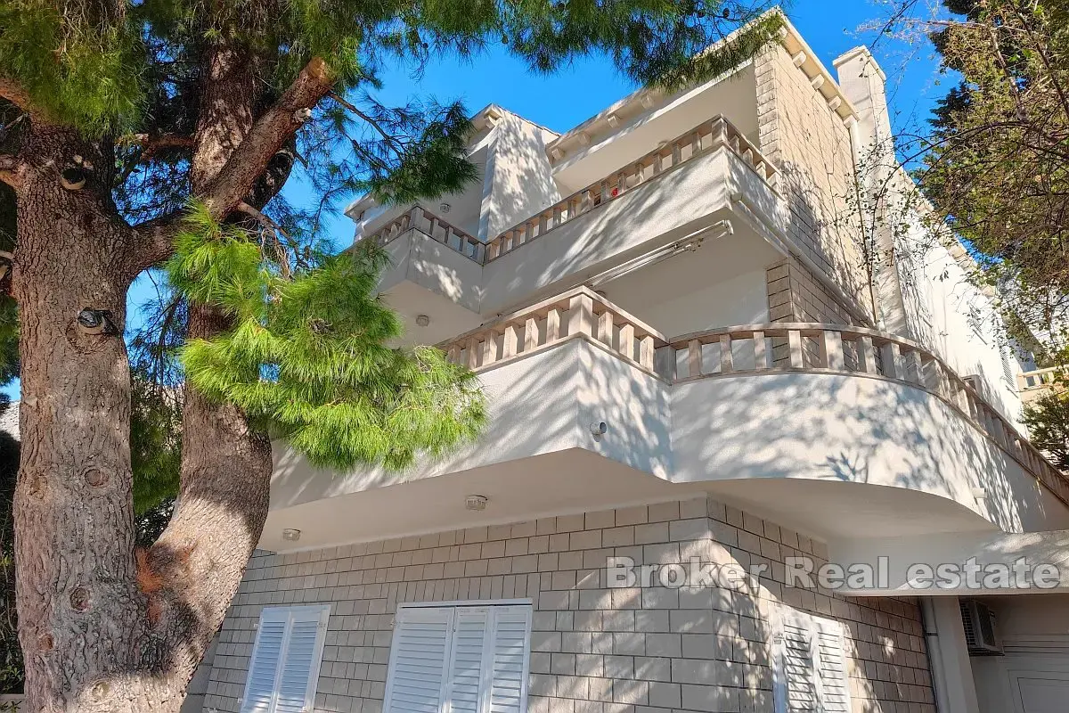 House For sale - SPLITSKO-DALMATINSKA MAKARSKA