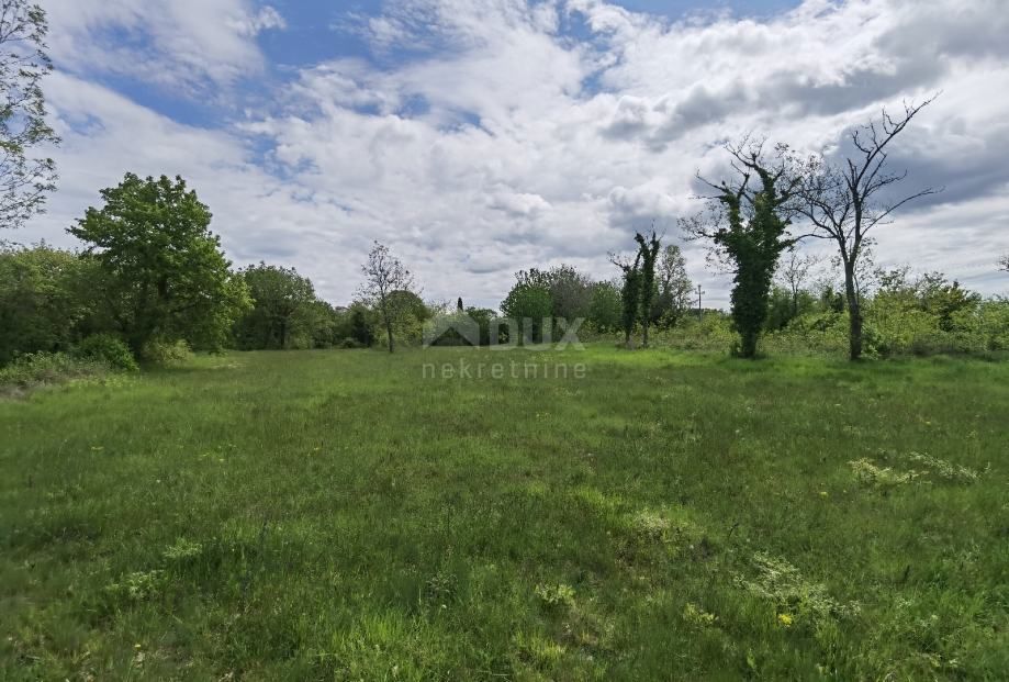 Terreno In vendita - ISTARSKA VIŠNJAN