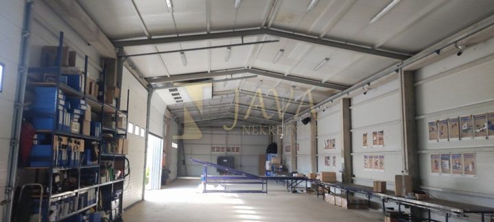 Komerční na prodej 380 m² – Buzdohanj
