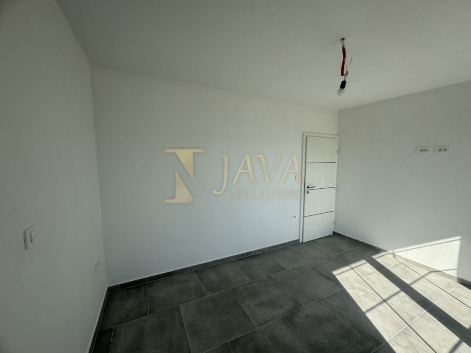 Apartma Na predaj - PRIMORSKO-GORANSKA CRIKVENICA