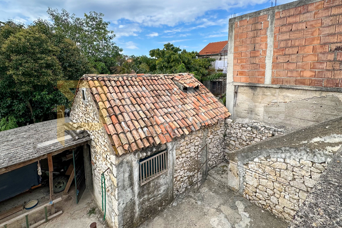 House For sale - ZADARSKA POLIČNIK