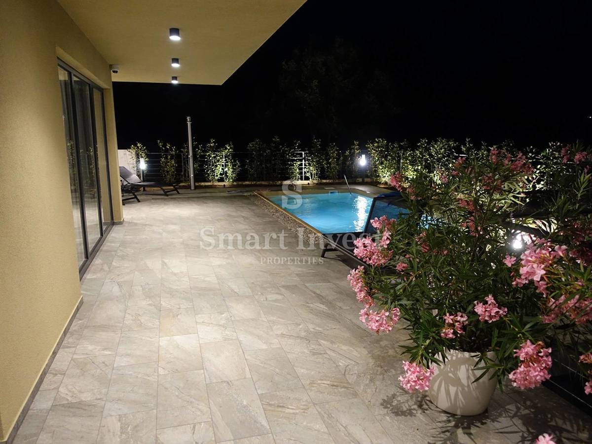 House For sale - PRIMORSKO-GORANSKA MOŠĆENIČKA DRAGA