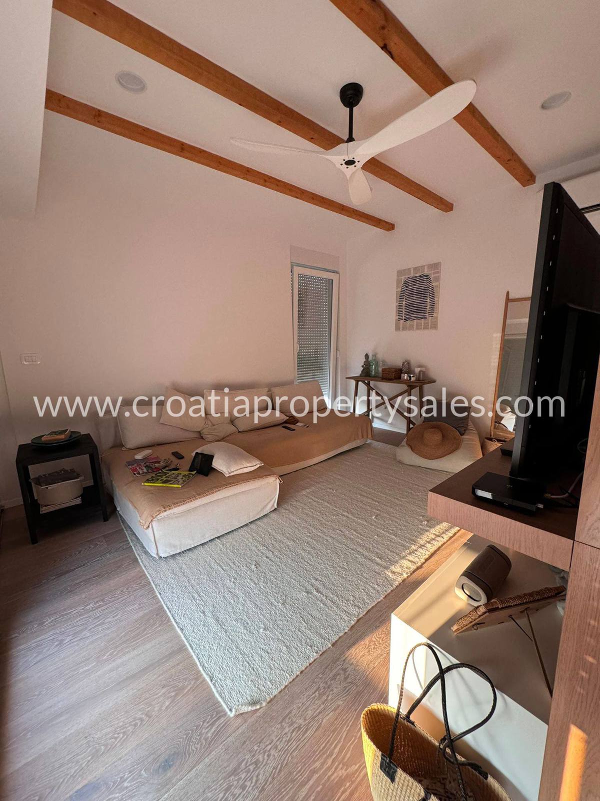 Apartma Na predaj - SPLITSKO-DALMATINSKA HVAR