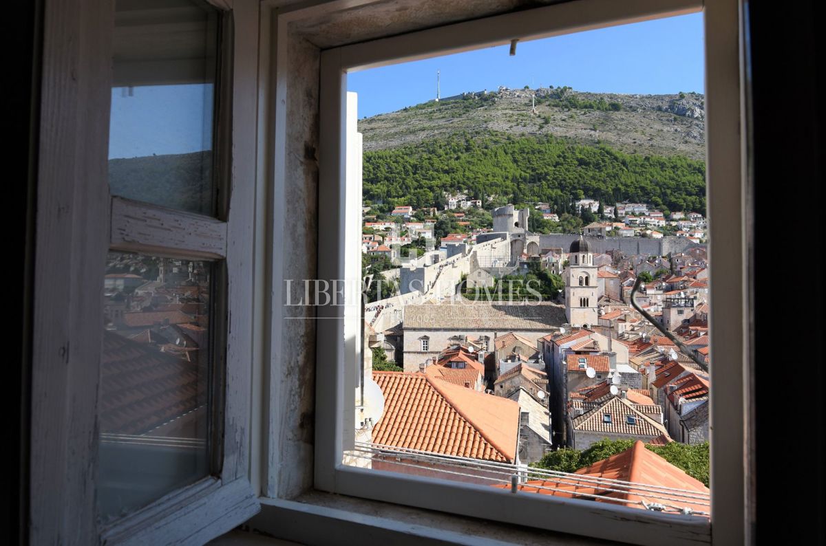 House For sale - DUBROVAČKO-NERETVANSKA DUBROVNIK