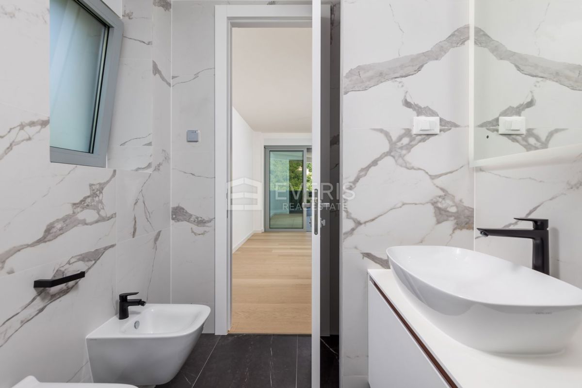 Apartmán Na predaj - PRIMORSKO-GORANSKA OPATIJA