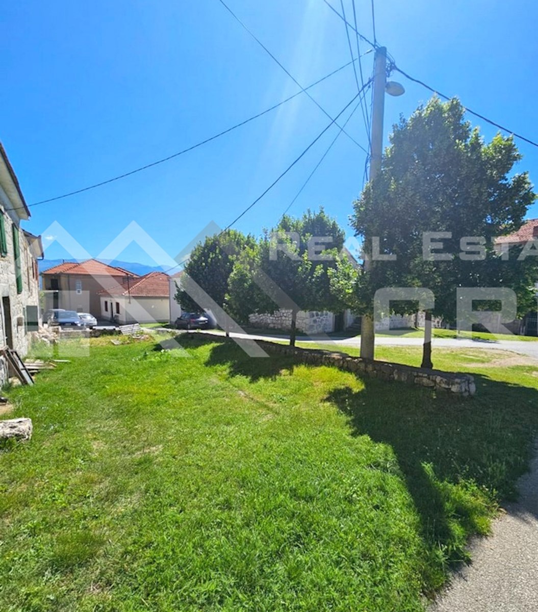 House For sale - SPLITSKO-DALMATINSKA SINJ