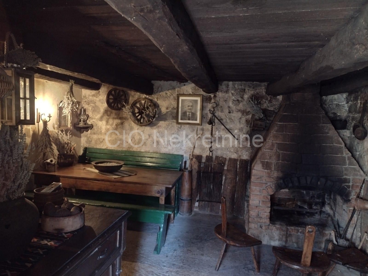 Dom Na predaj - Splitsko-dalmatinska Lovreć - foto 5/11