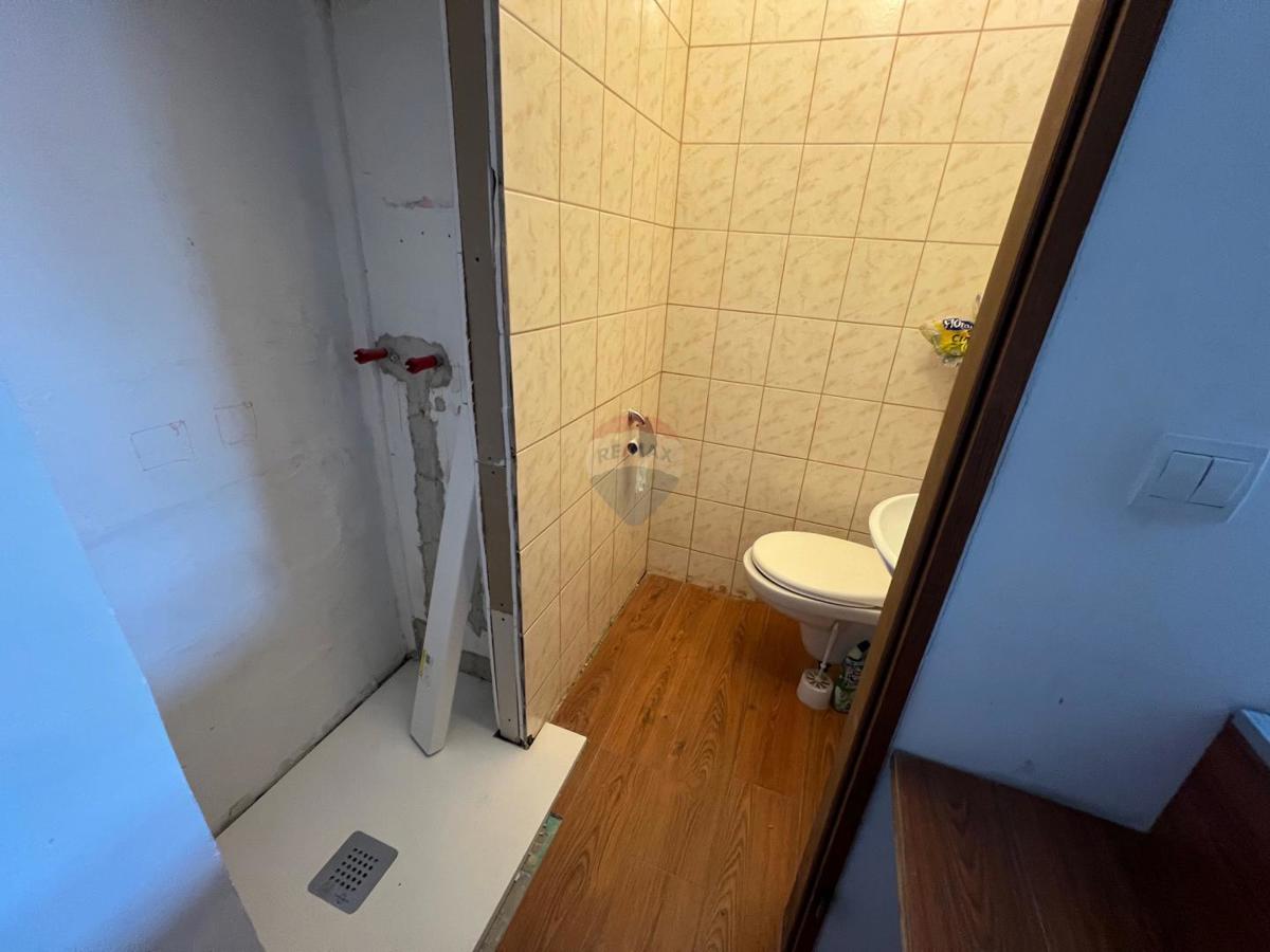 Haus Zu verkaufen - ISTARSKA Pula