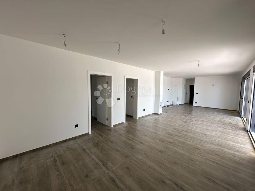 Flat For sale - ZADARSKA VIR