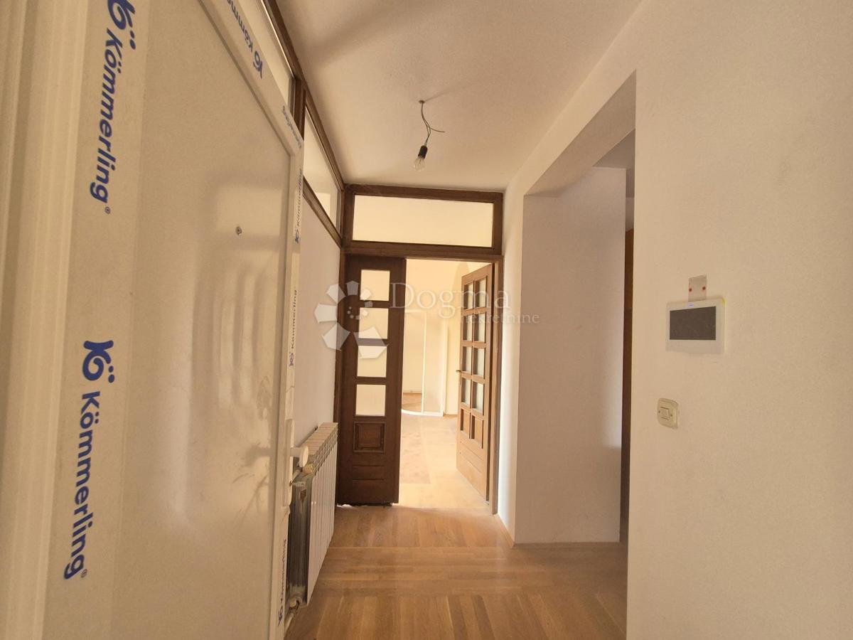 Apartma Na predaj - GRAD ZAGREB ZAGREB