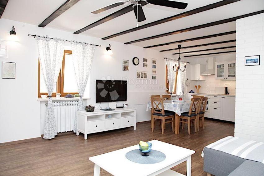 Dom Na predaj - Istarska Medulin - foto 1/15