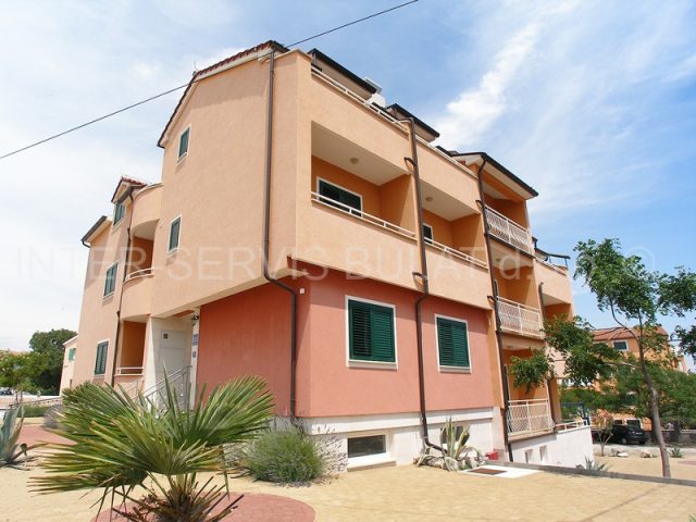 Kuća na prodaju 867 m² – Vodice