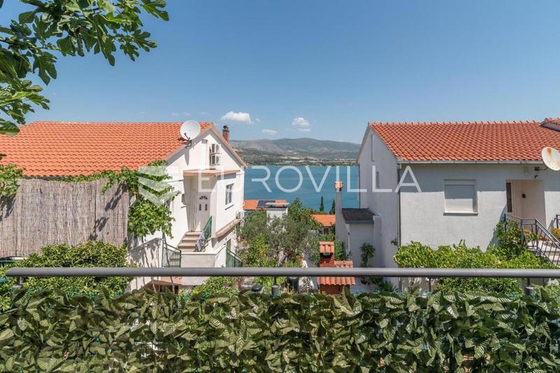 Flat For rent - SPLITSKO-DALMATINSKA TROGIR