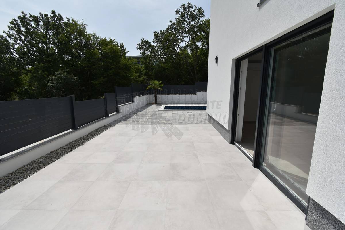 Flat For sale - PRIMORSKO-GORANSKA KRK