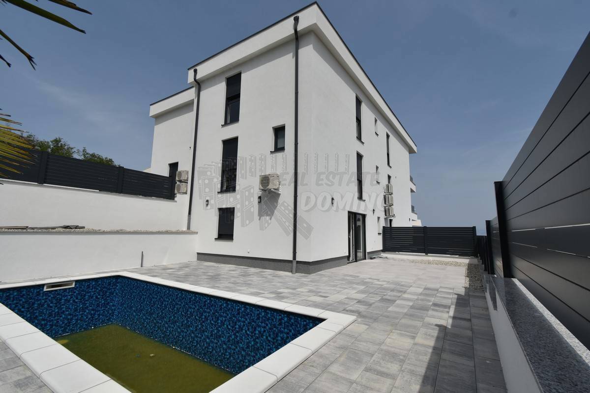 Flat For sale - PRIMORSKO-GORANSKA KRK