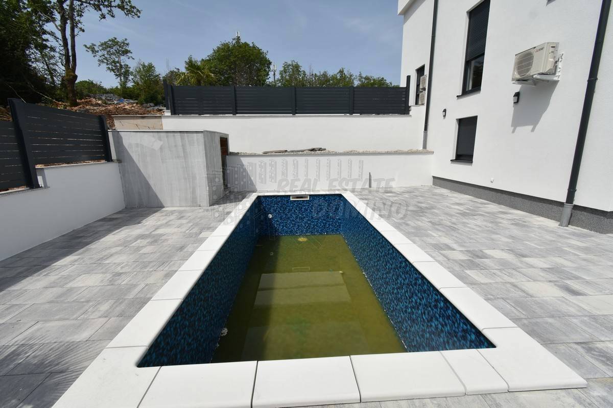 Flat For sale - PRIMORSKO-GORANSKA KRK