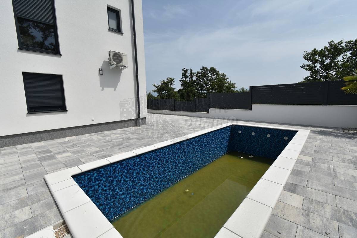 Flat For sale - PRIMORSKO-GORANSKA KRK