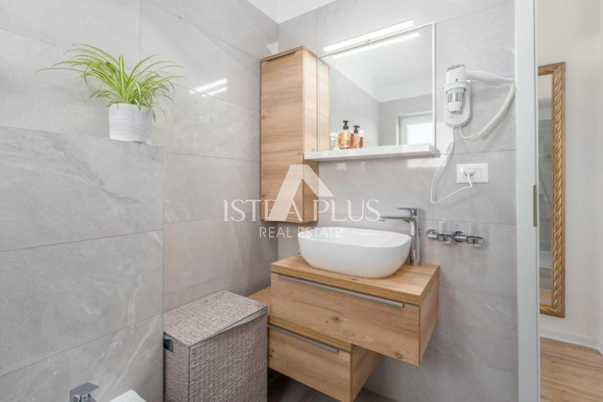 Haus Zu verkaufen - ISTARSKA POREČ
