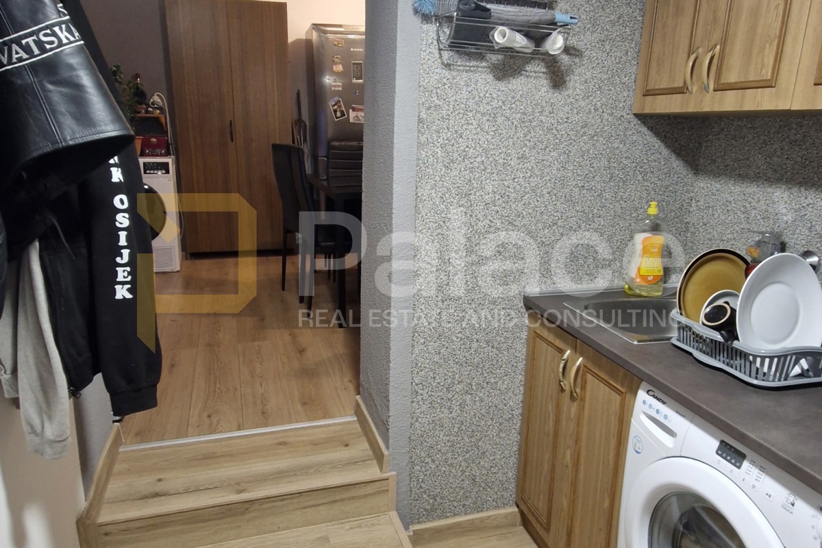 Apartma Na predaj - OSJEČKO-BARANJSKA OSIJEK