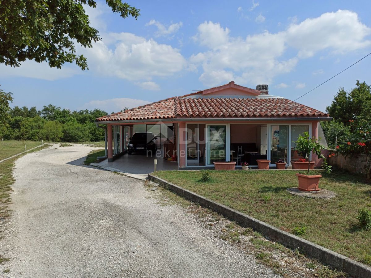 Dom Na predaj - Istarska Marčana - foto 1/40