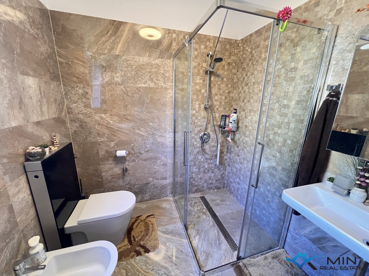 House For sale - ISTARSKA NOVIGRAD