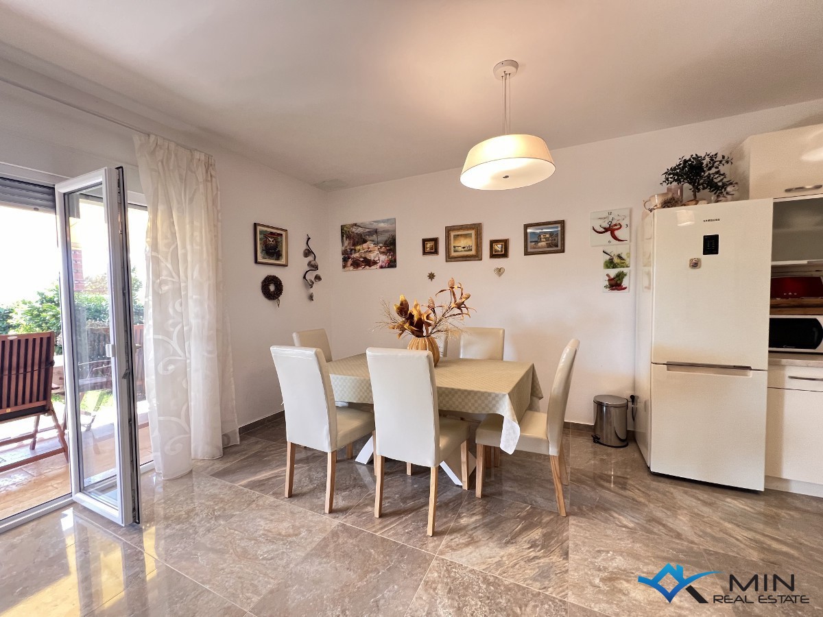 House For sale - ISTARSKA NOVIGRAD