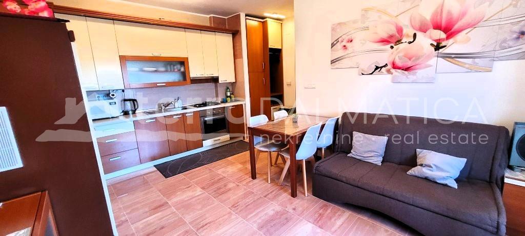 Flat For sale - ŠIBENSKO-KNINSKA PIROVAC