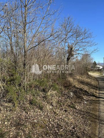 Zemljište na prodaju 825 m² – Sovinjak