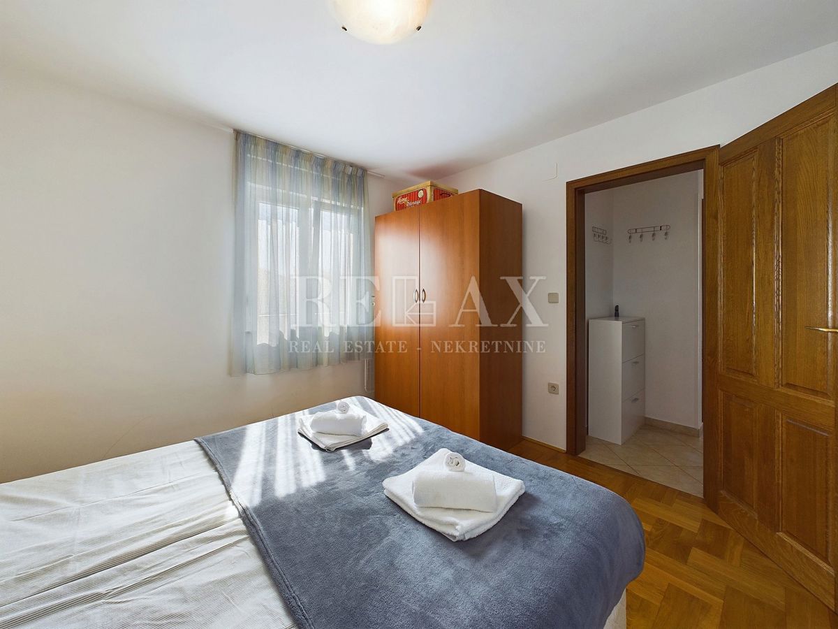 Apartma Na predaj - PRIMORSKO-GORANSKA CRIKVENICA