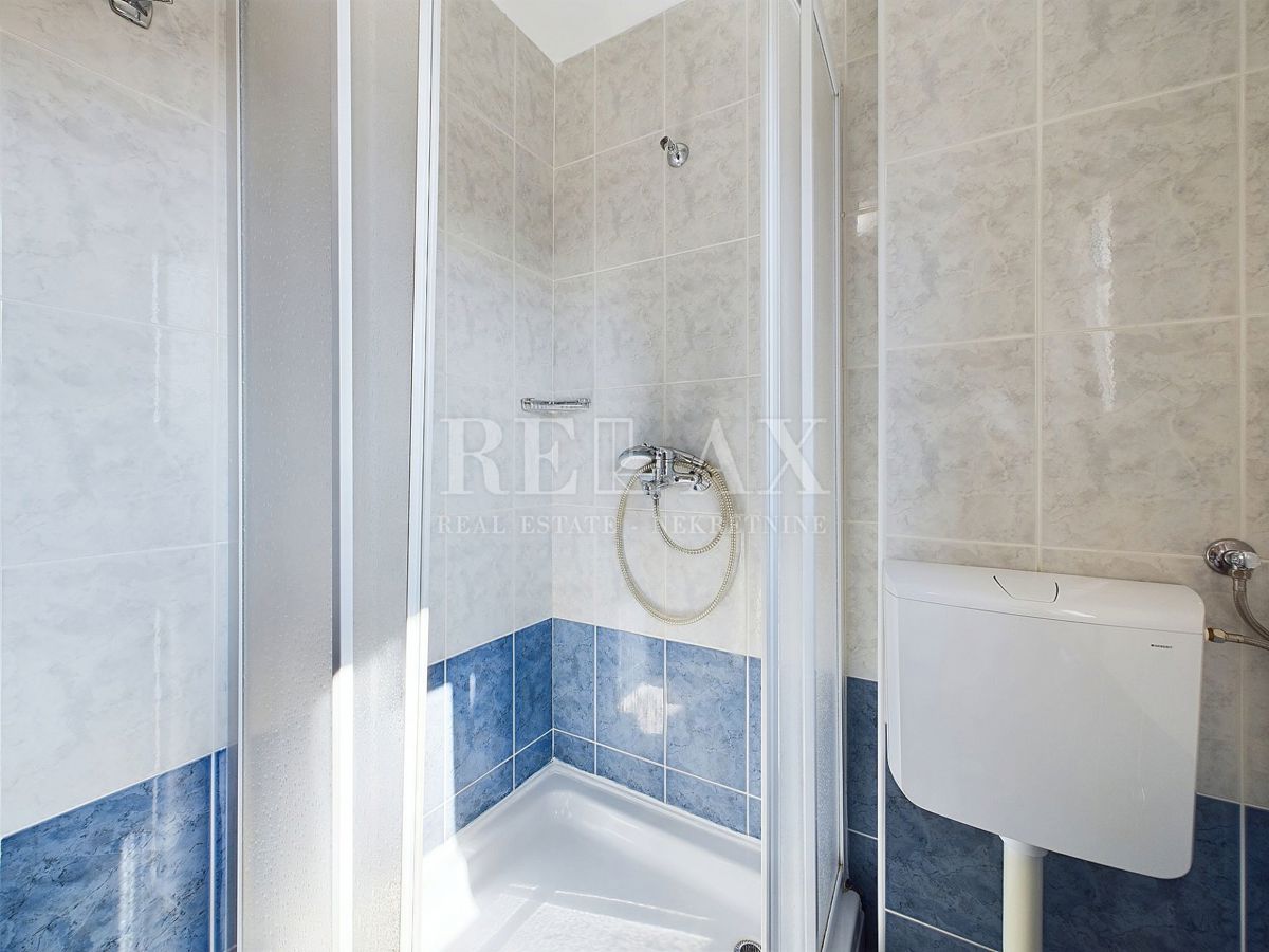Apartma Na predaj - PRIMORSKO-GORANSKA CRIKVENICA