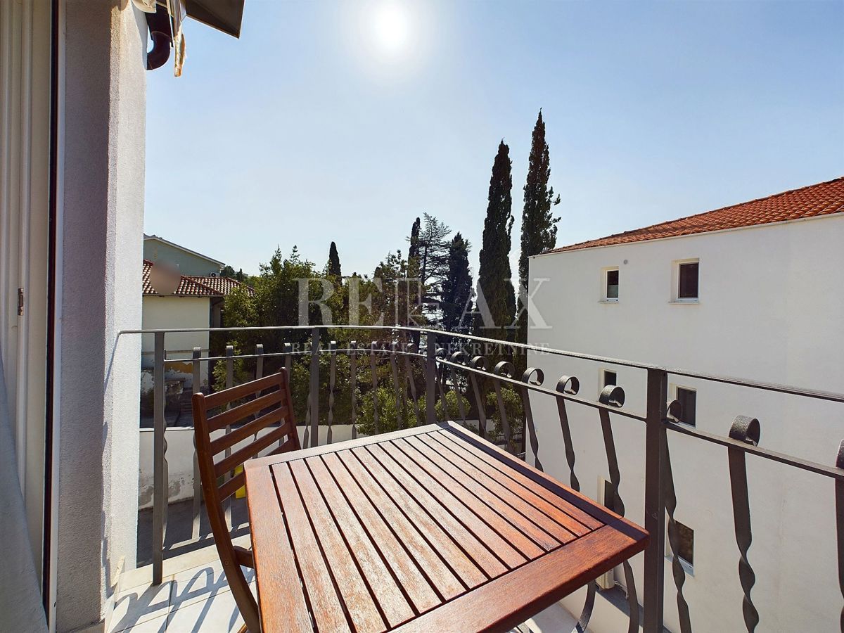 Apartma Na predaj - PRIMORSKO-GORANSKA CRIKVENICA
