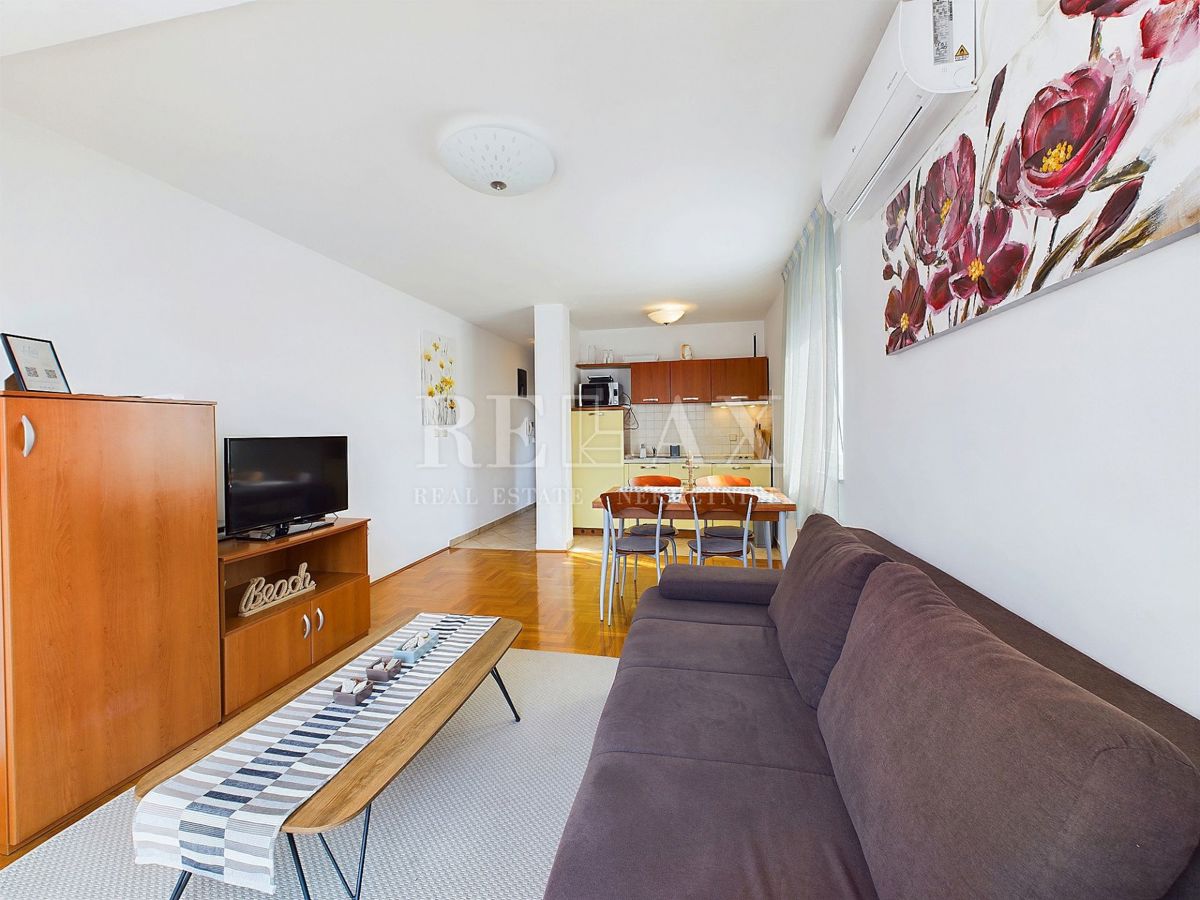 Apartma Na predaj - PRIMORSKO-GORANSKA CRIKVENICA