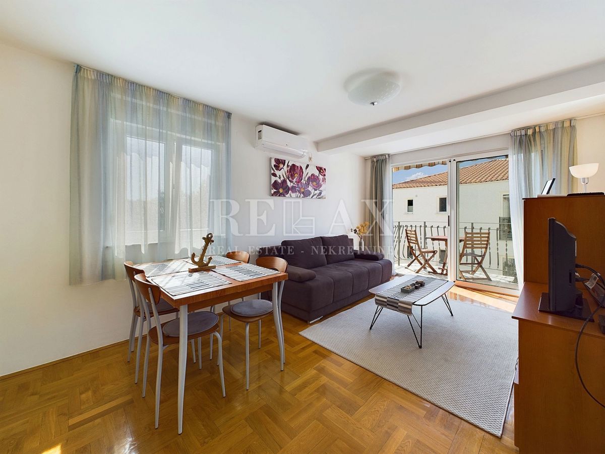 Apartma Na predaj - PRIMORSKO-GORANSKA CRIKVENICA