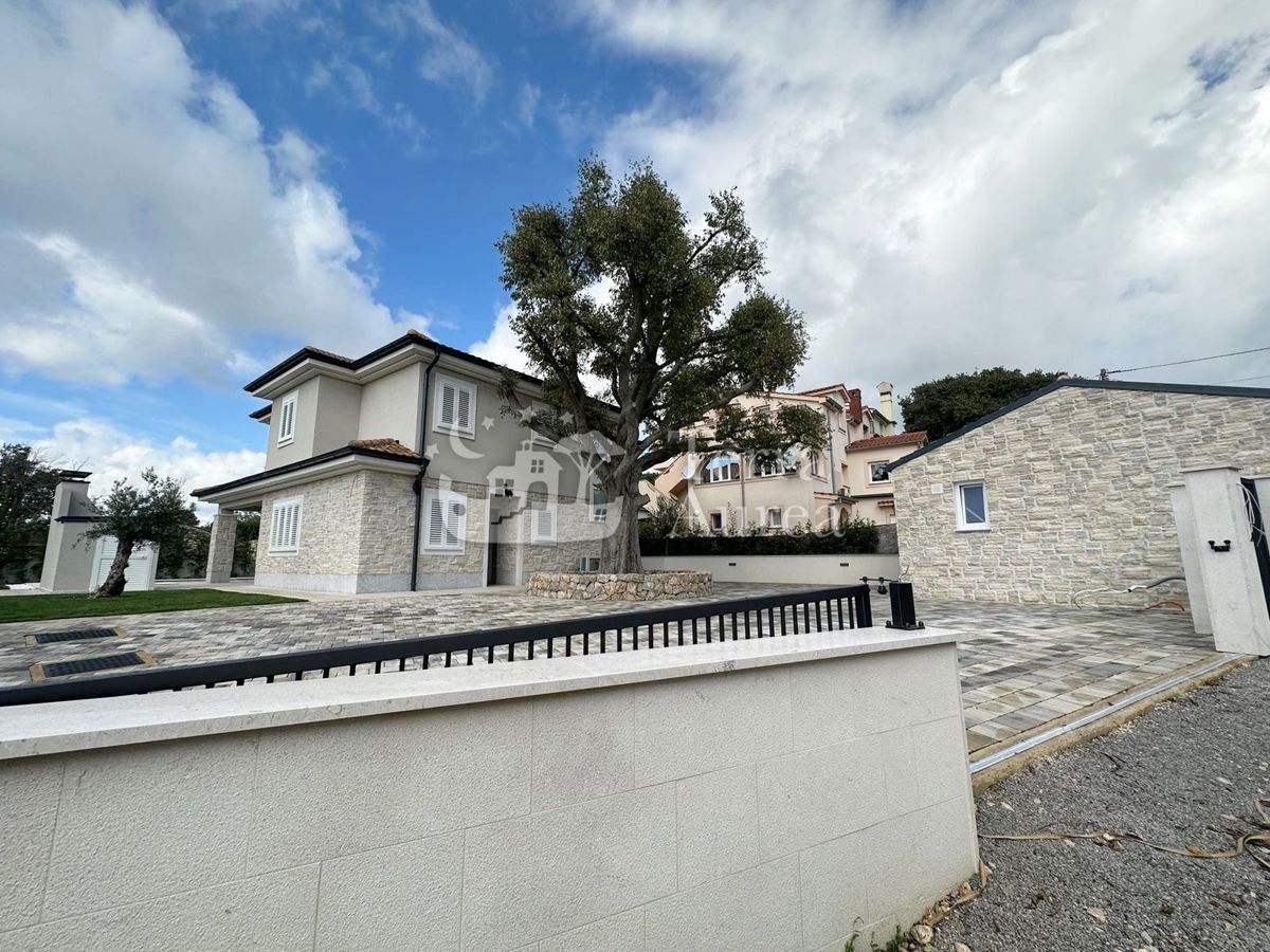 Casa In vendita - PRIMORSKO-GORANSKA Krk