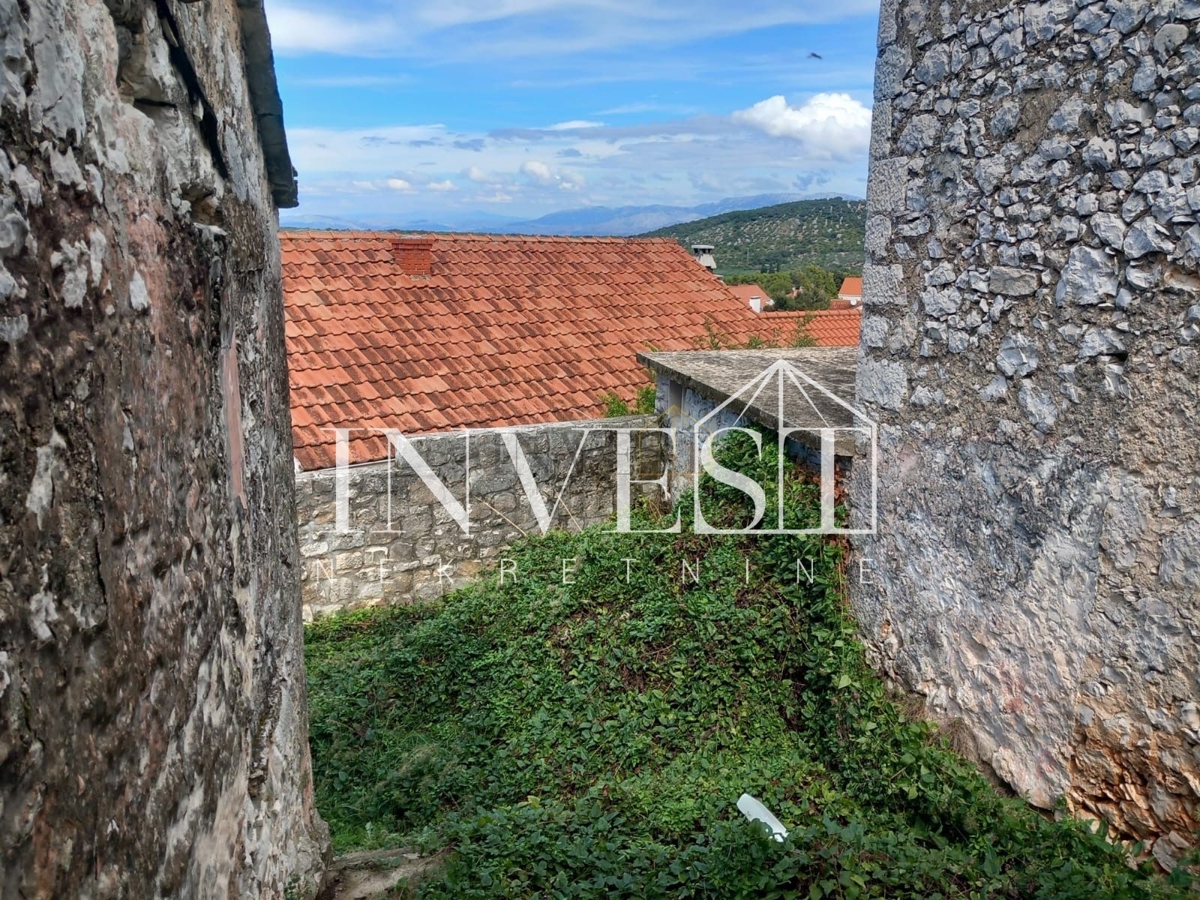 House For sale - SPLITSKO-DALMATINSKA BRAČ