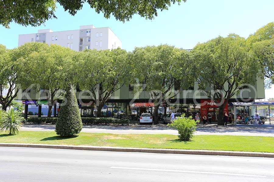 Business premises For rent - SPLITSKO-DALMATINSKA SPLIT