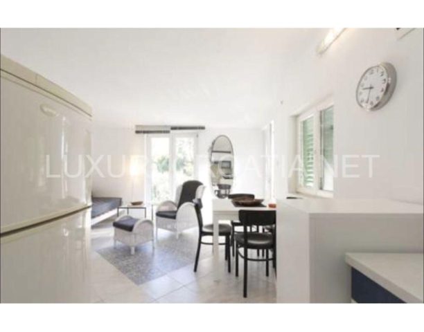 Casa In vendita - Splitsko-dalmatinska Šolta - foto 5/19