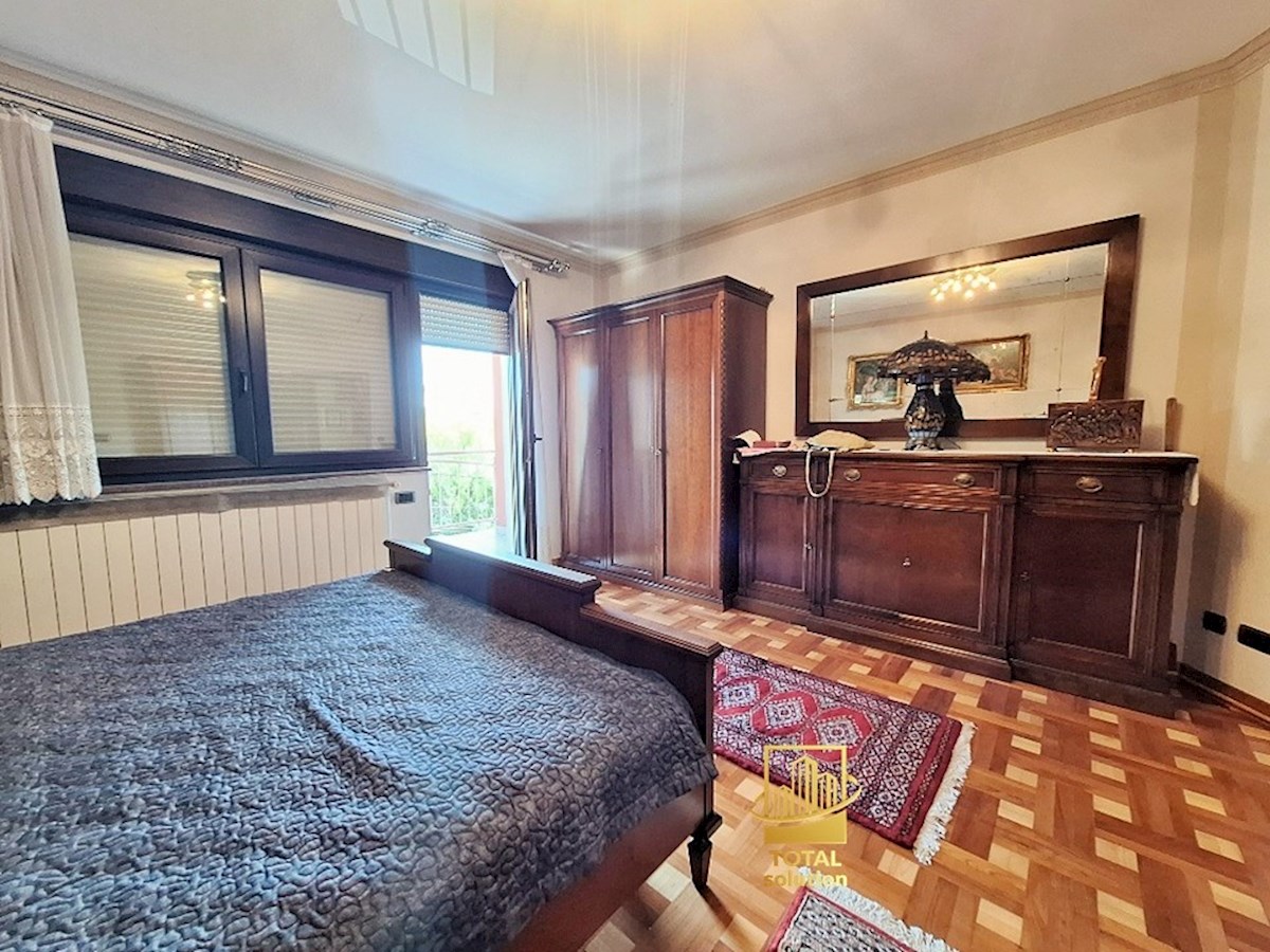 Maison À vendre - GRAD ZAGREB ZAGREB