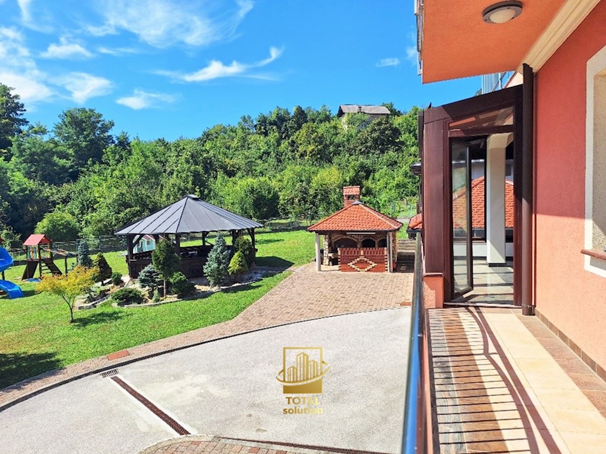 Maison À vendre - GRAD ZAGREB ZAGREB