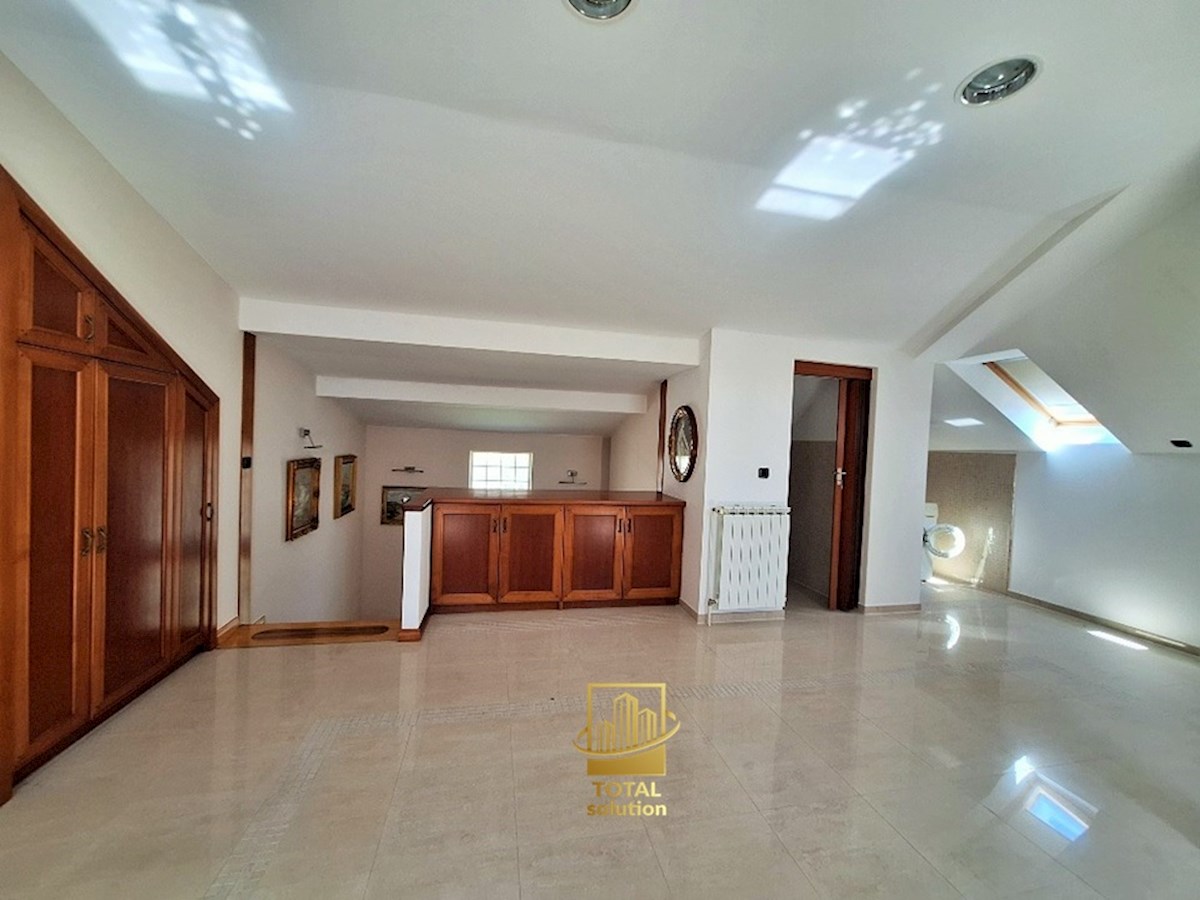 Maison À vendre - GRAD ZAGREB ZAGREB