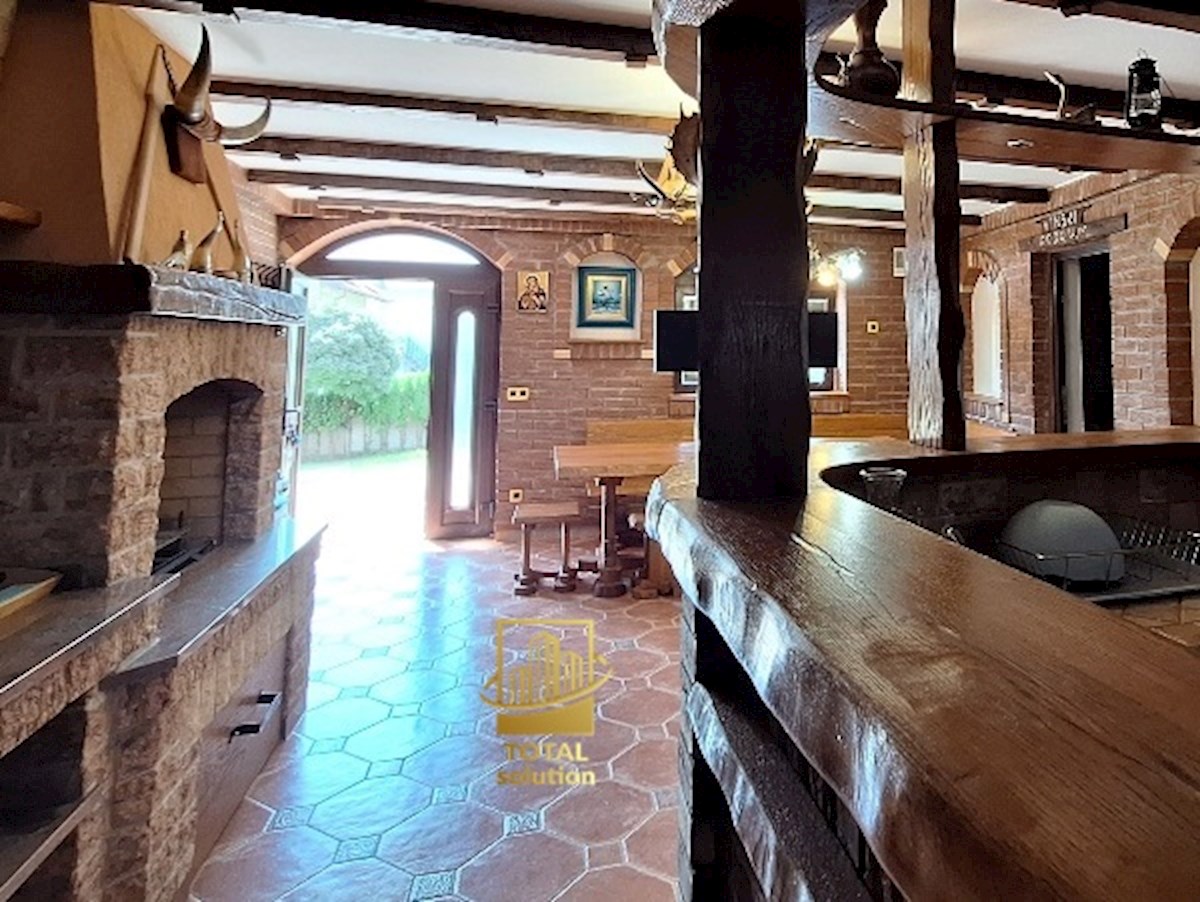Maison À vendre - GRAD ZAGREB ZAGREB