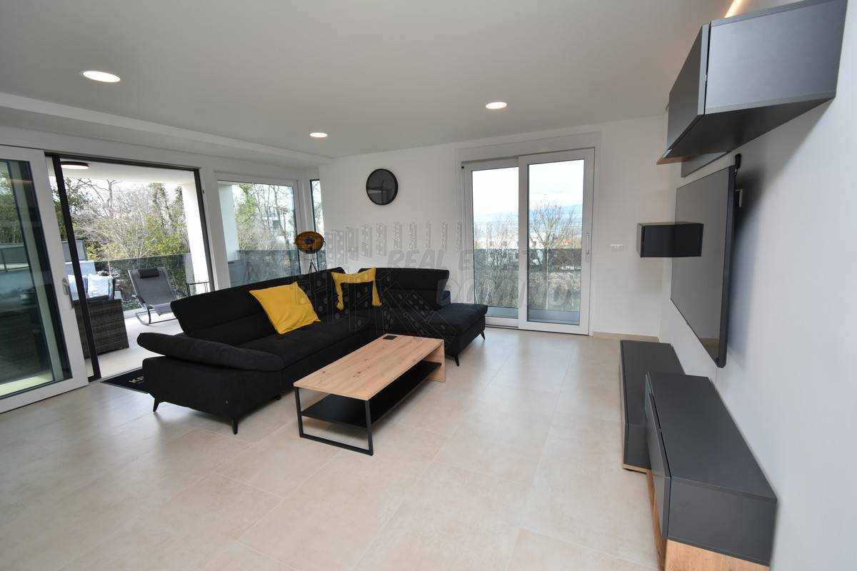 Appartement À vendre - PRIMORSKO-GORANSKA KRK