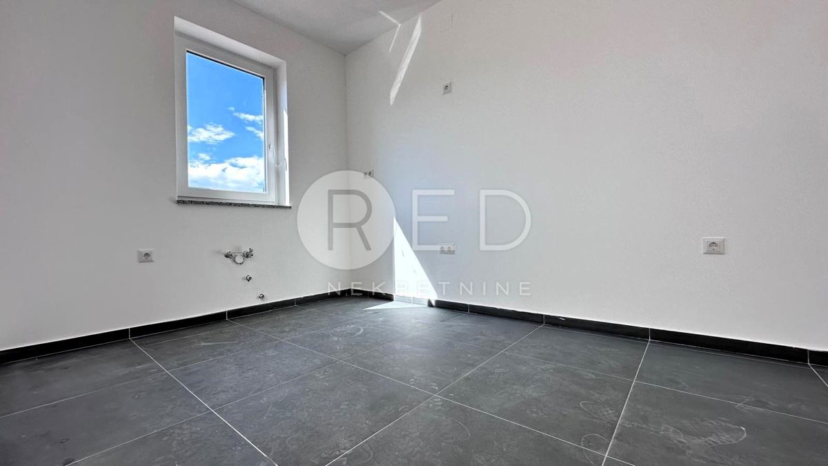 Appartement À vendre - PRIMORSKO-GORANSKA CRES